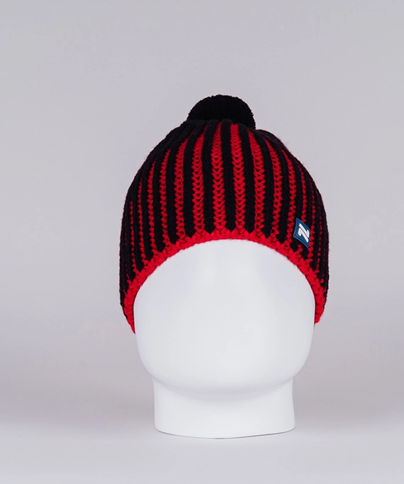 Вязанная шапка Nordski Wool Black/Red